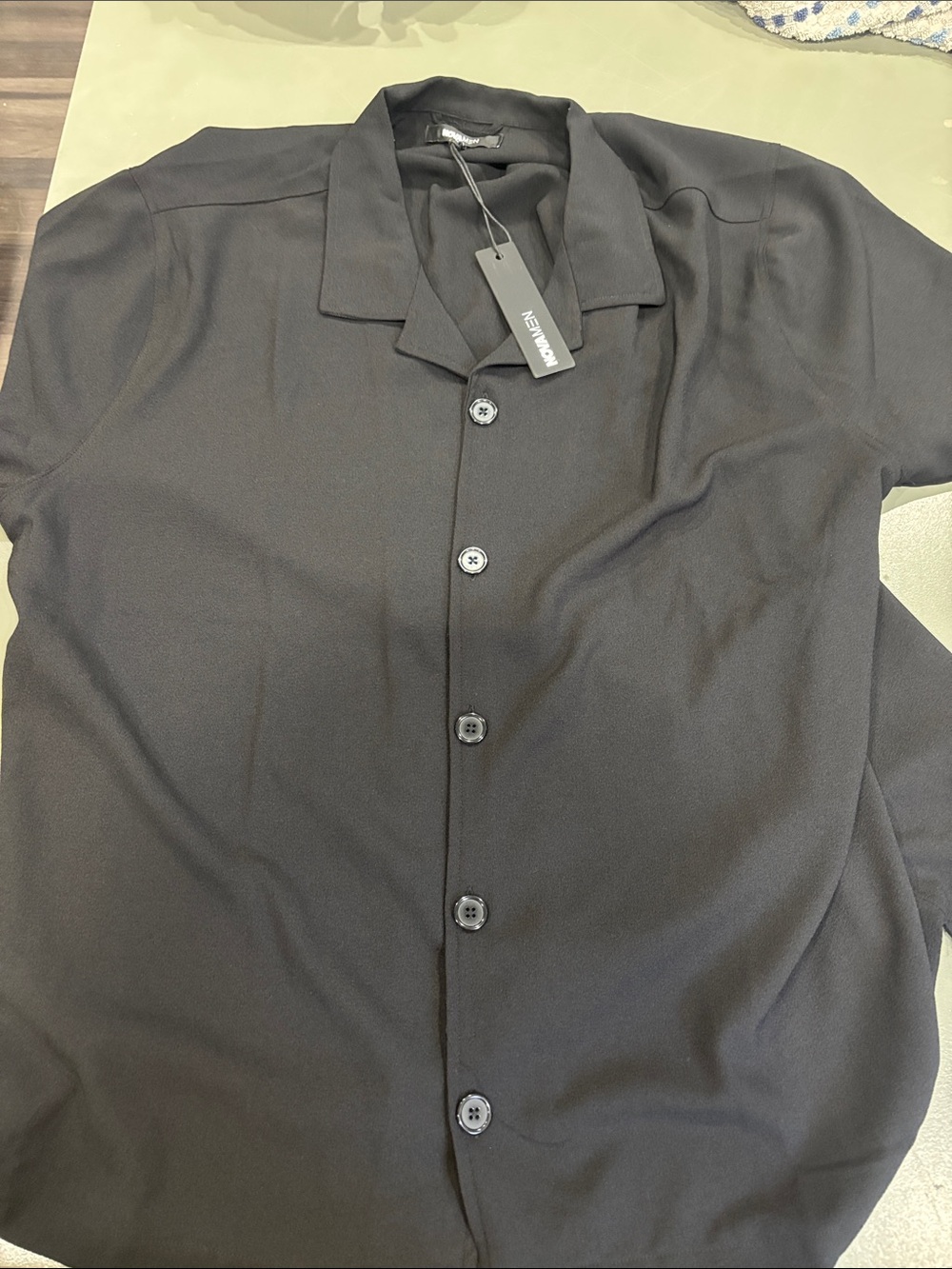 NWT..Men's Black Short-Sleeve Shirt Jacket